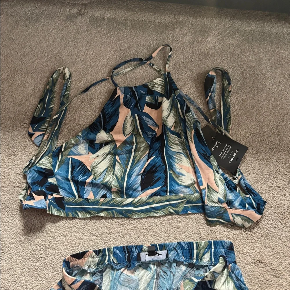 NEW Blue Leaf Print Two-Piece Maxi Dress - Picture 8 of 10